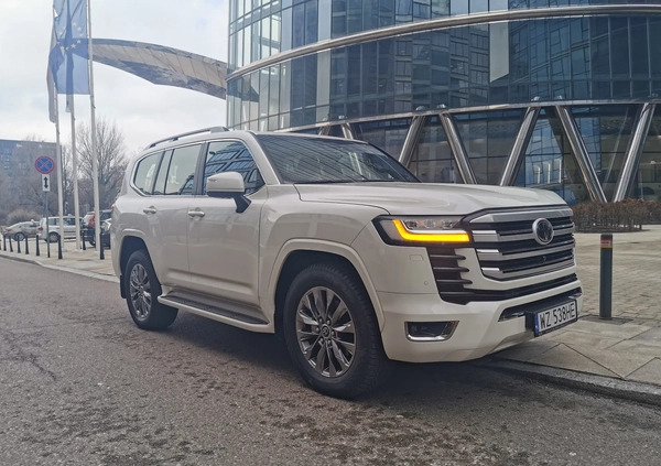 Toyota Land Cruiser cena 696468 przebieg: 1000, rok produkcji 2023 z Warszawa małe 326